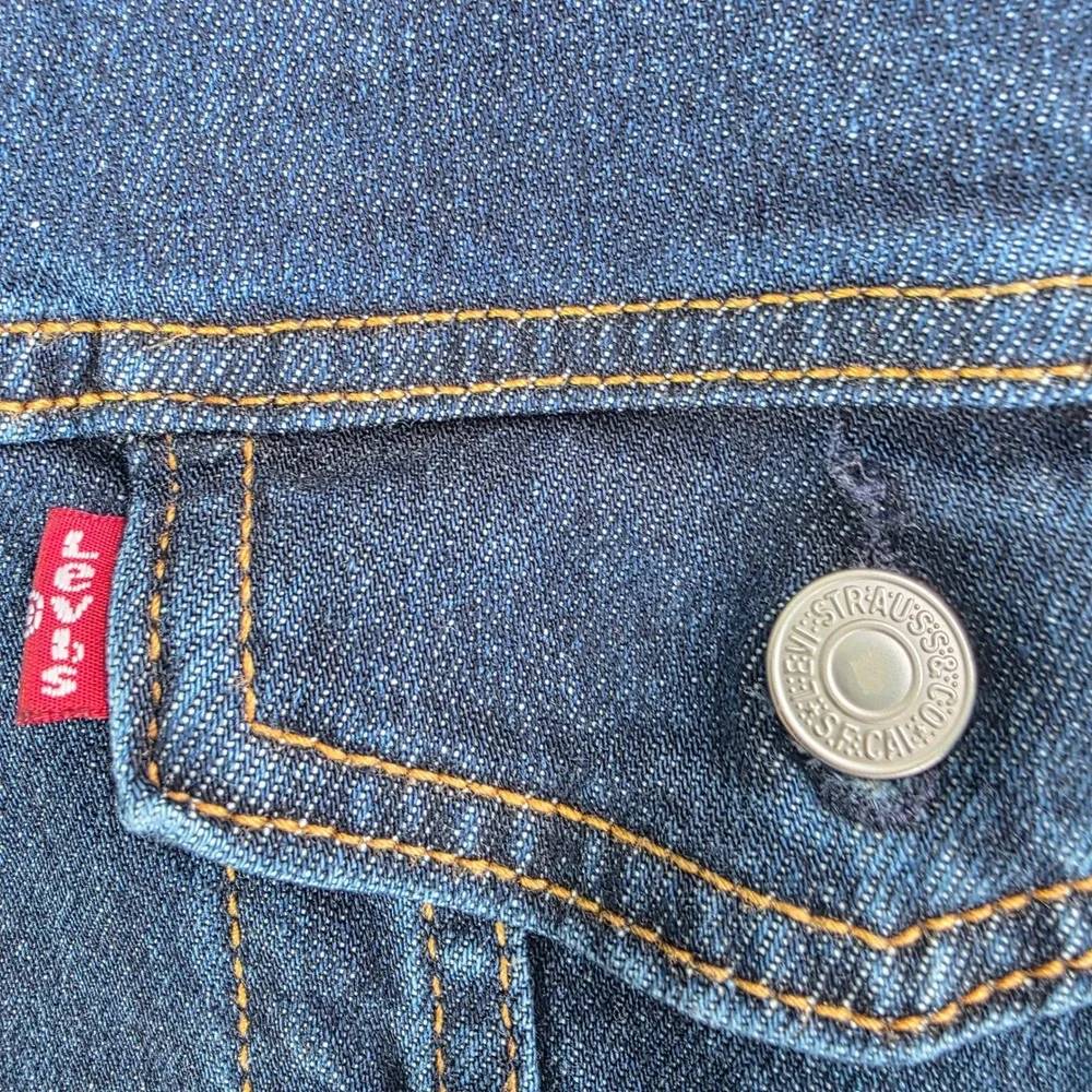 Levi's Mens Standard Trucker Jacket Dark Wash Indigo Denim Size M